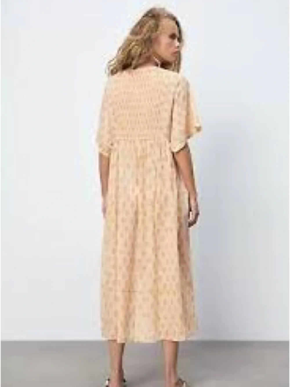 Zara Cream Midi Dress with Pink Leaf Print Size XL - Picture 2 of 9